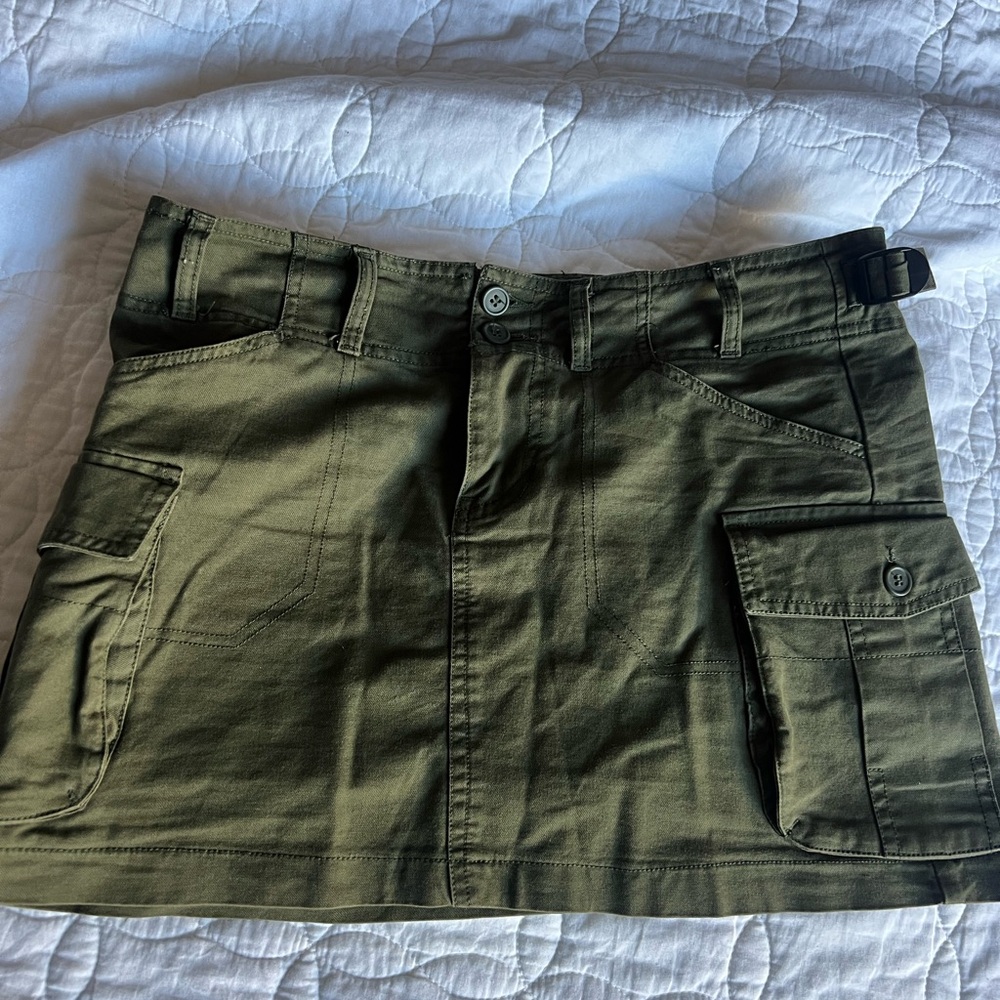Brandy Melville Olive Cargo Skirt
